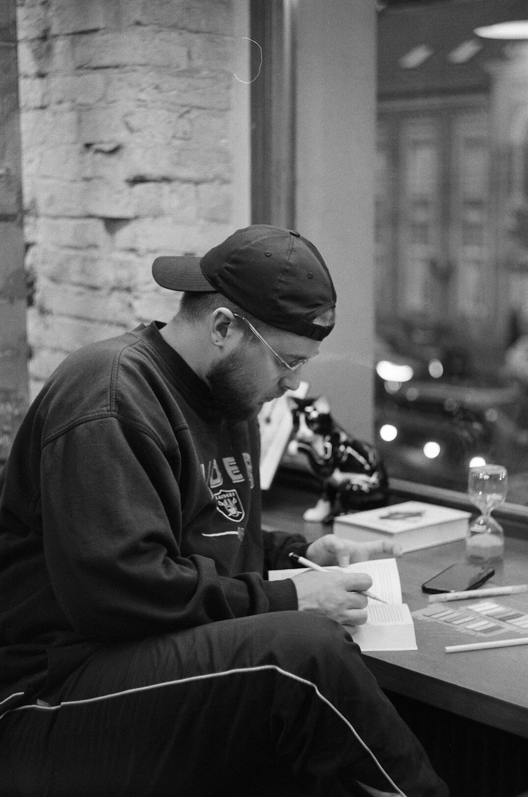 actor reading script